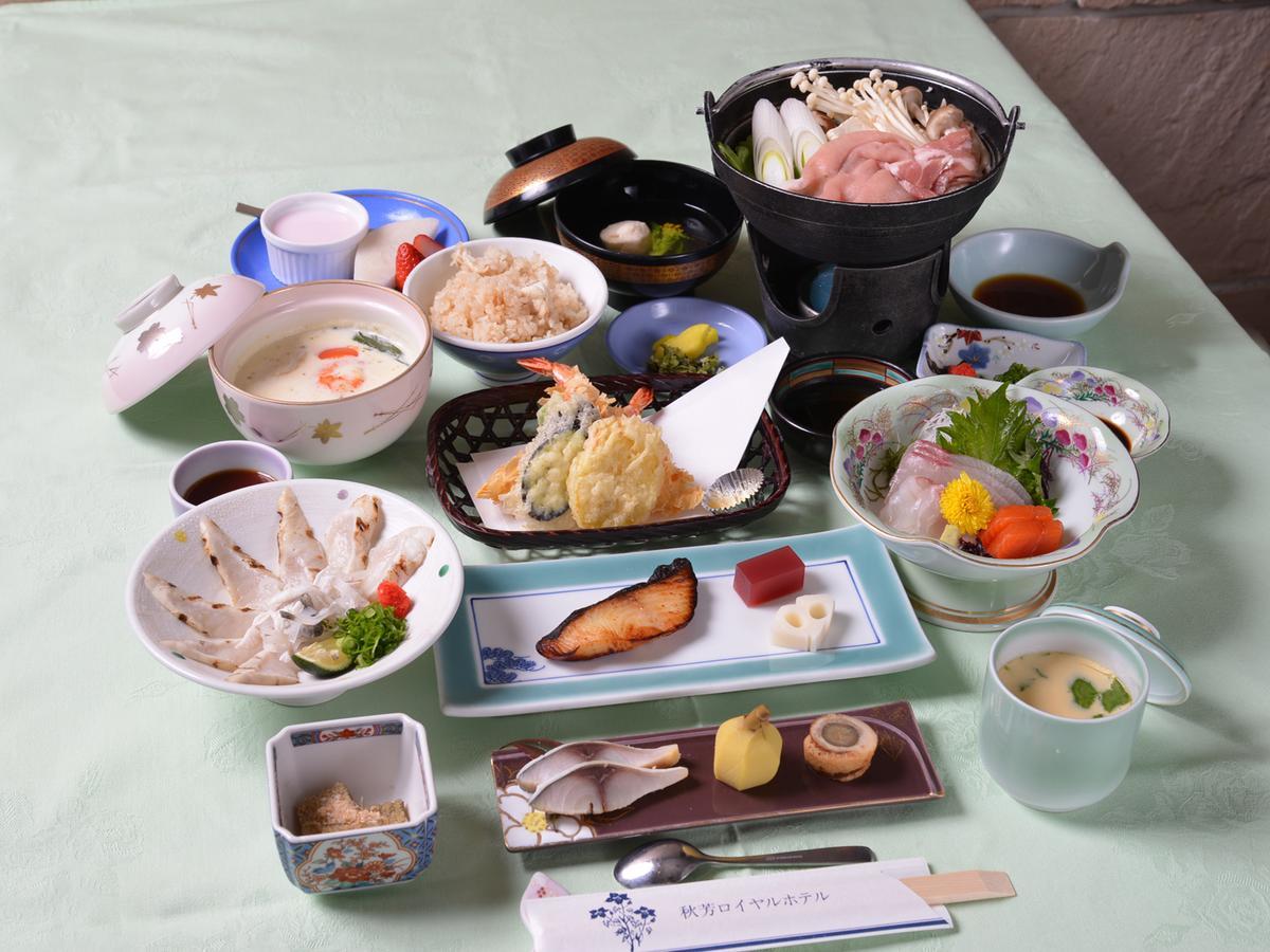 Quels sont les meilleurs hôtels près de Akiyoshido ? Mine Extérieur photo