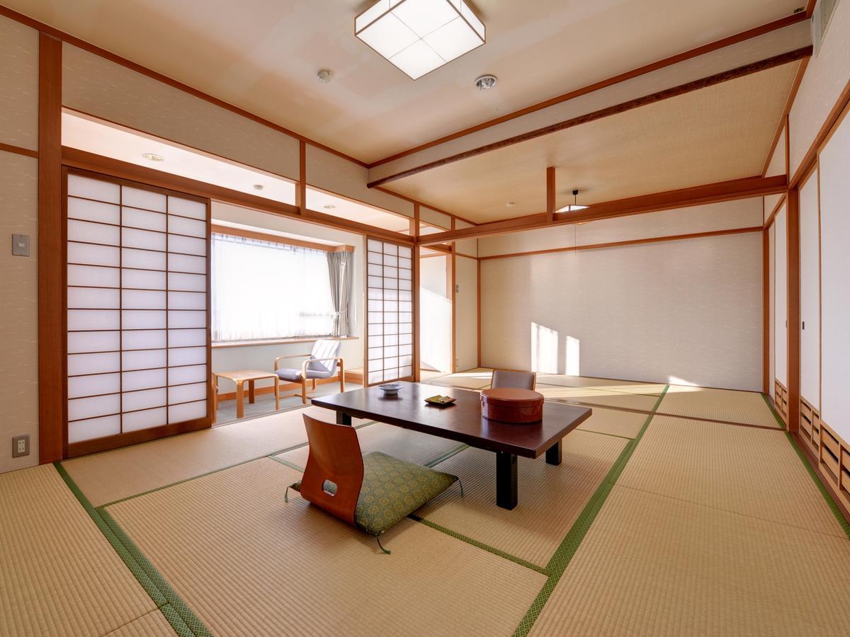 Quels sont les meilleurs hôtels près de Akiyoshido ? Mine Extérieur photo